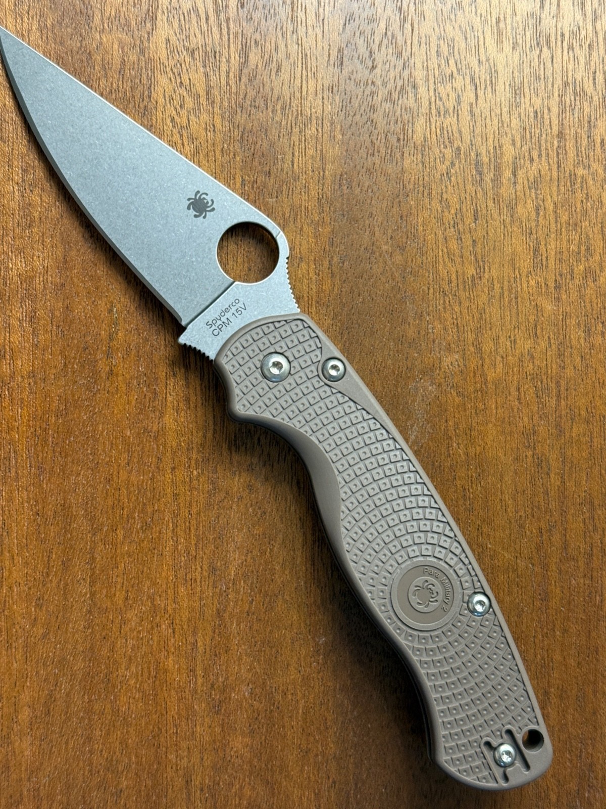 Spyderco Paramilitary 2 - PM2 -Lightweight 15V - Sprint Run - New Factory Second