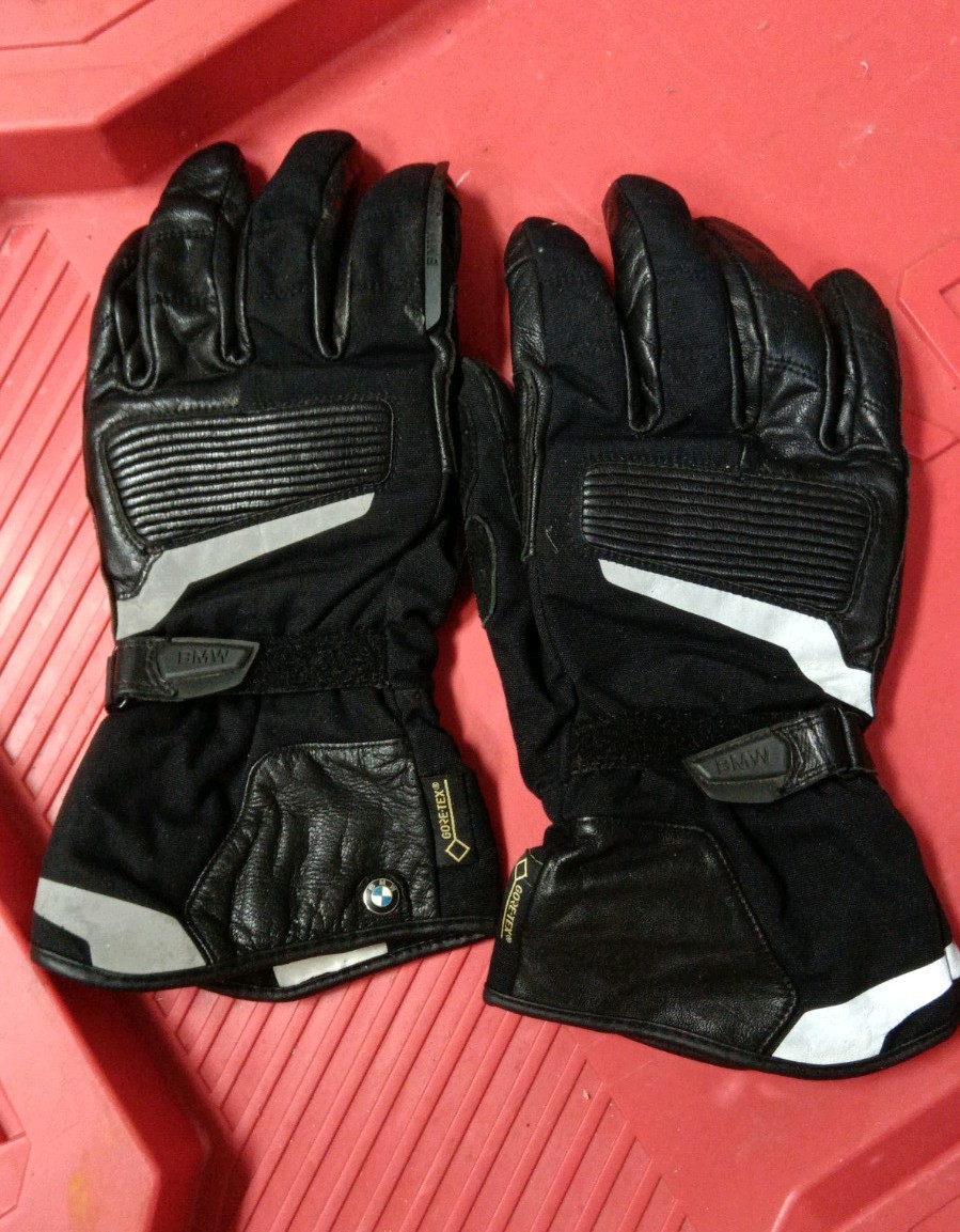 BMW ProSummer 2016 Motorcycle Gloves for Men Size M BMW ProSummer 2016 Motorcycle Gloves for Men Size M