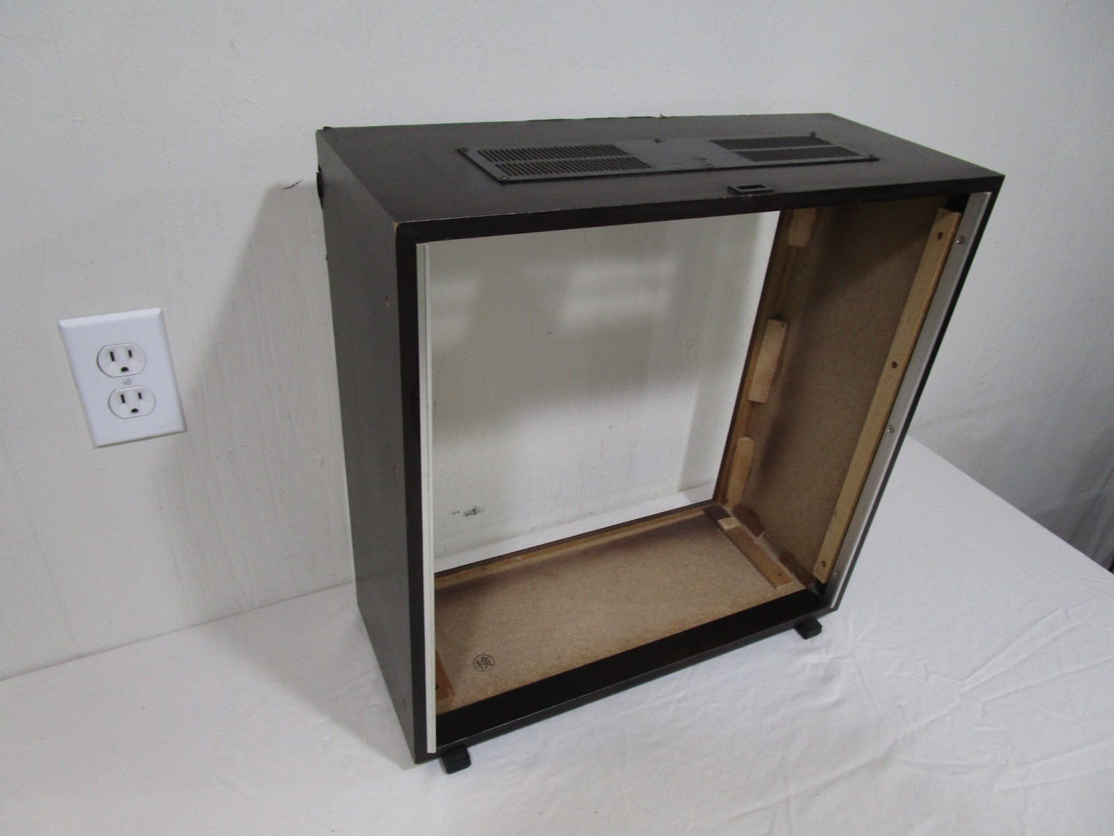 Original Wood Cabinet w/ Feet for Teac X-1000R Reel to Reel Tape Deck ---- Cool