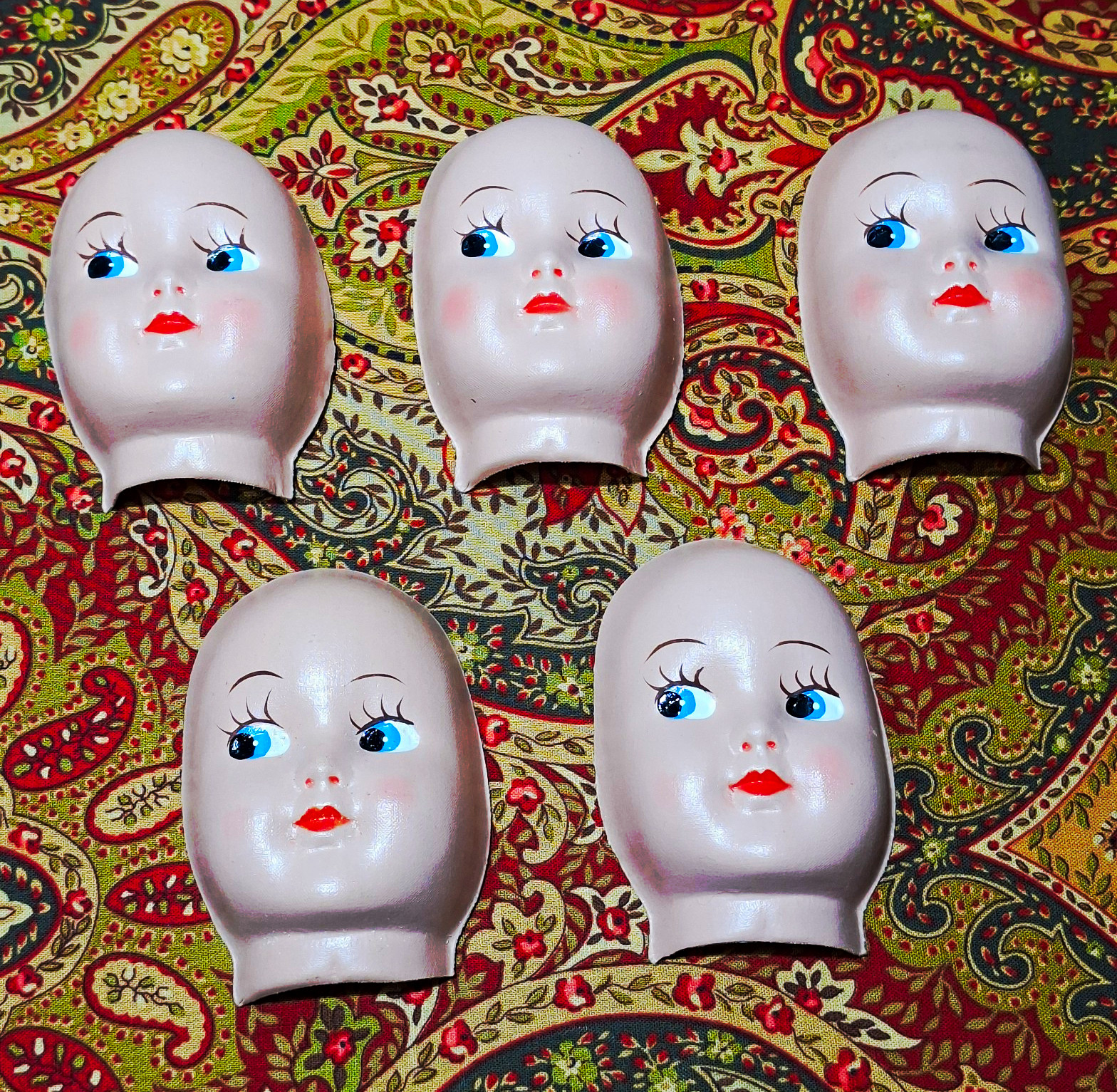 Vintage Hand Painted Woven Mesh Doll Face 3.25\ Vintage Hand Painted Woven Mesh Doll Face 3.25\