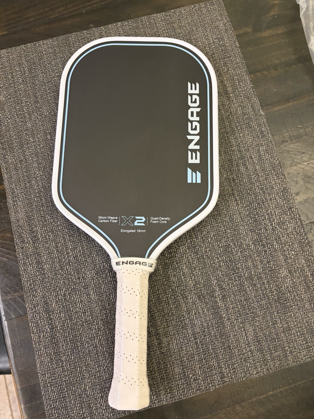 Engage X2 16 mm Elongated Foam Core Carbon Fiber Pickleball Paddle - New Unused Engage X2 16 mm Elongated Foam Core Carbon Fiber Pickleball Paddle - New Unused