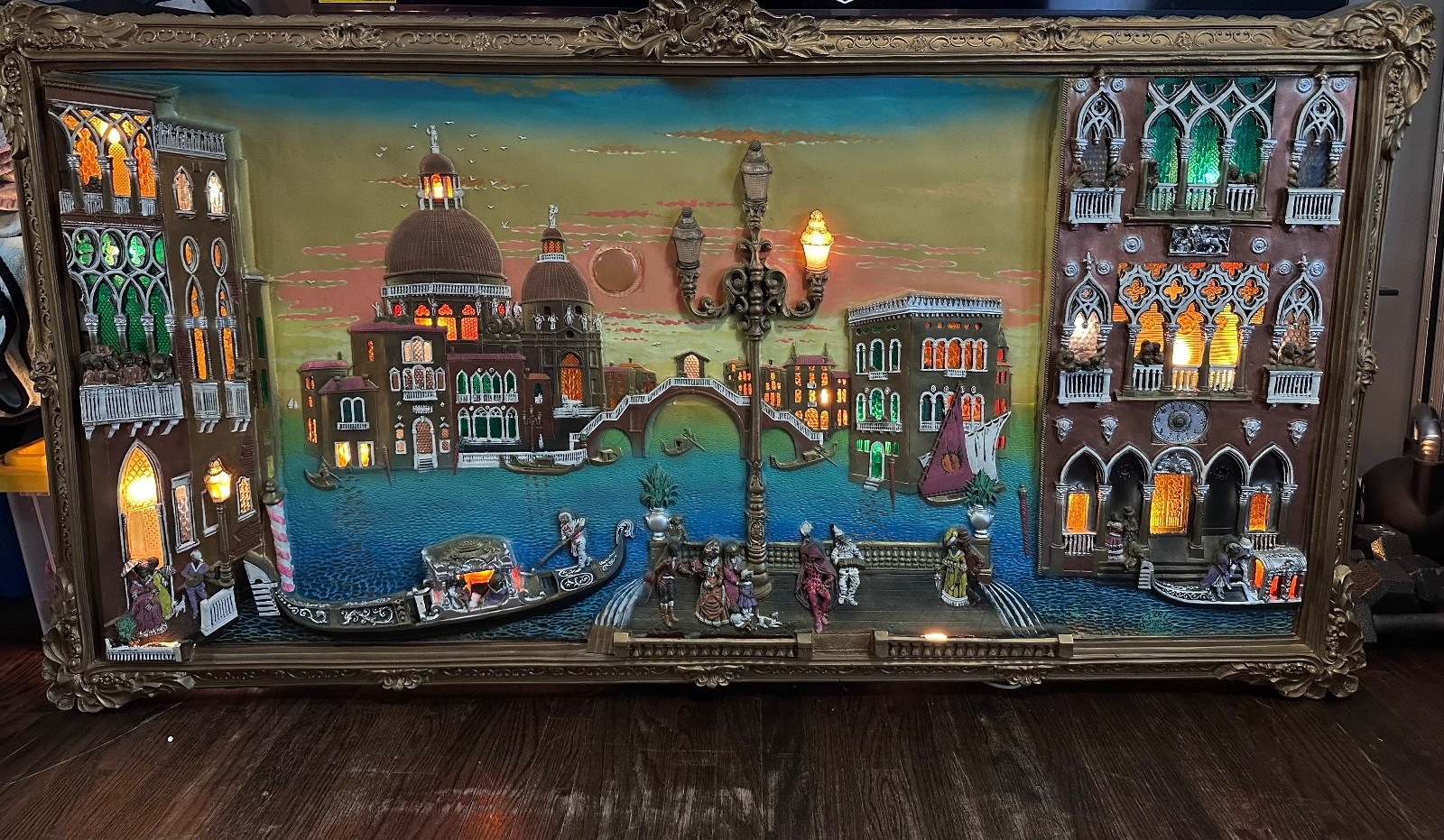 1972 Pezzella Studios 3D Vintage Wall Light Painting