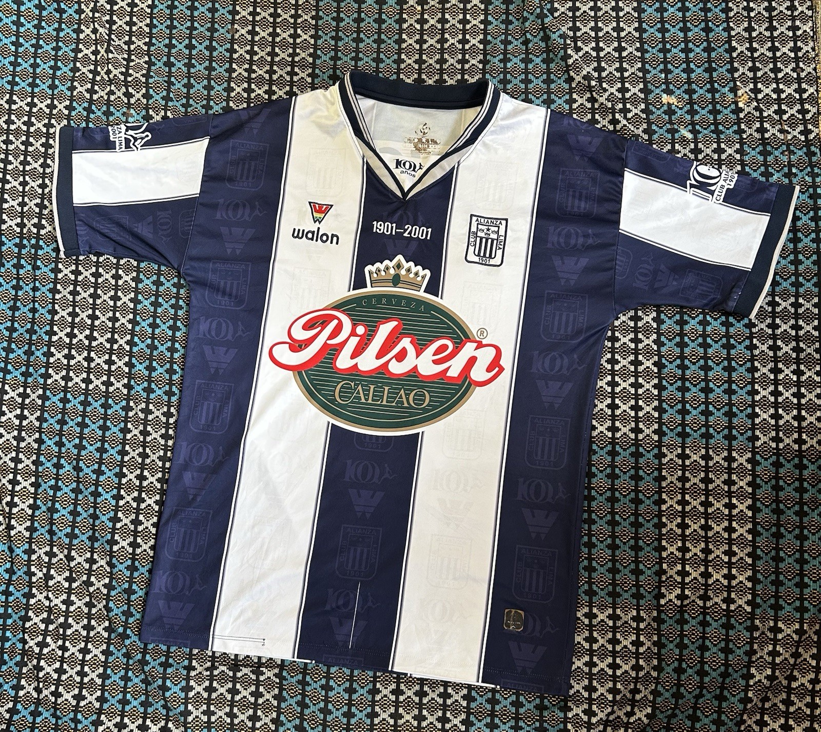Vintage 2001 Walon Alianza Lima Centenary Home (Authentic) Football Jersey SizeM