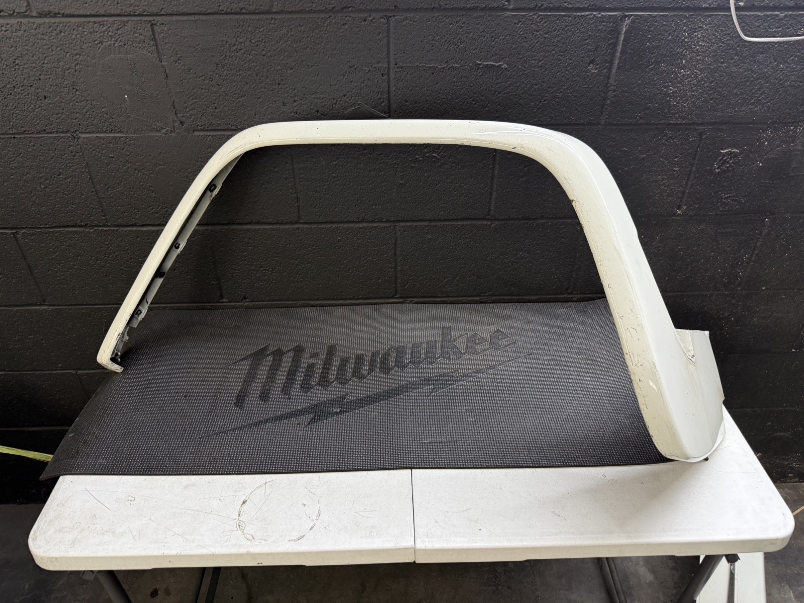 2002-2015 MERCEDES W463 G-CLASS FRONT RIGHT FENDER FLARE MOLDING A4638804906 OEM