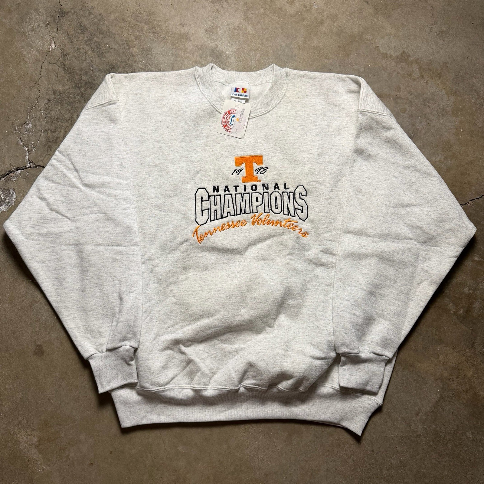 NWT Vintage 1998 Tennessee Volunteers National Champions Crewneck Men’s XXL Gray NWT Vintage 1998 Tennessee Volunteers National Champions Crewneck Men’s XXL Gray