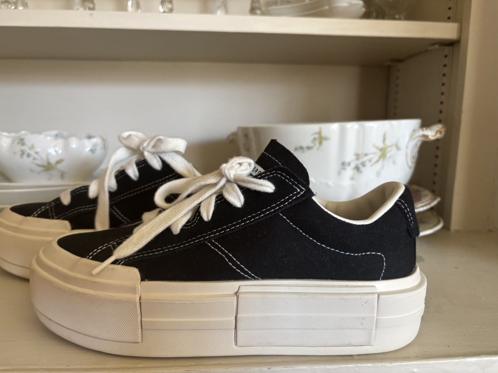 Converse Chuck Taylor All Star Womens Size 6.5 Black Athletic Shoes Sneakers Converse Chuck Taylor All Star Womens Size 6.5 Black Athletic Shoes Sneakers