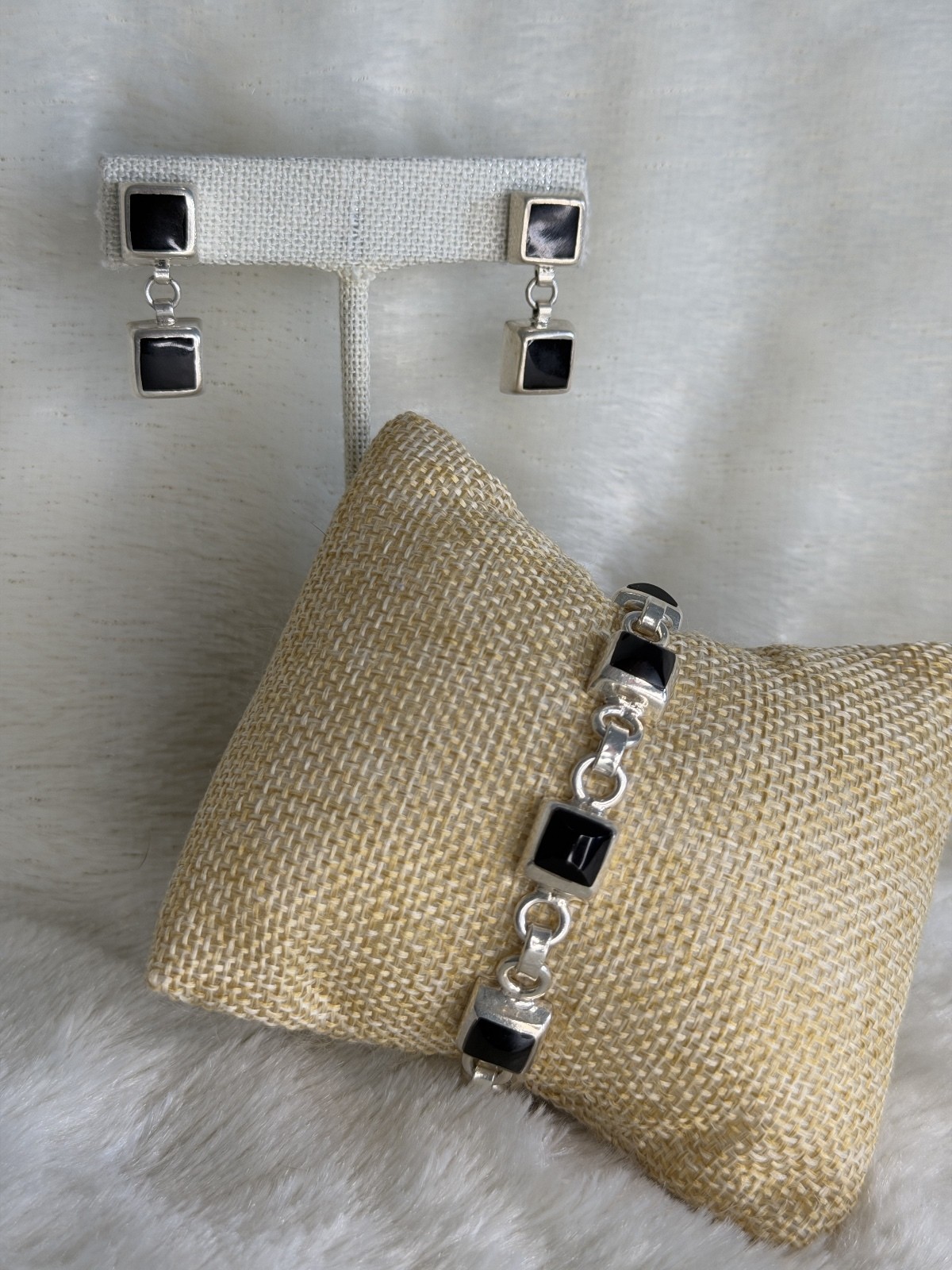 Retired Silpada .925 Silver Square Black Onyx Bracelet B0568 & Earrings P0187 Retired Silpada .925 Silver Square Black Onyx Bracelet B0568 & Earrings P0187