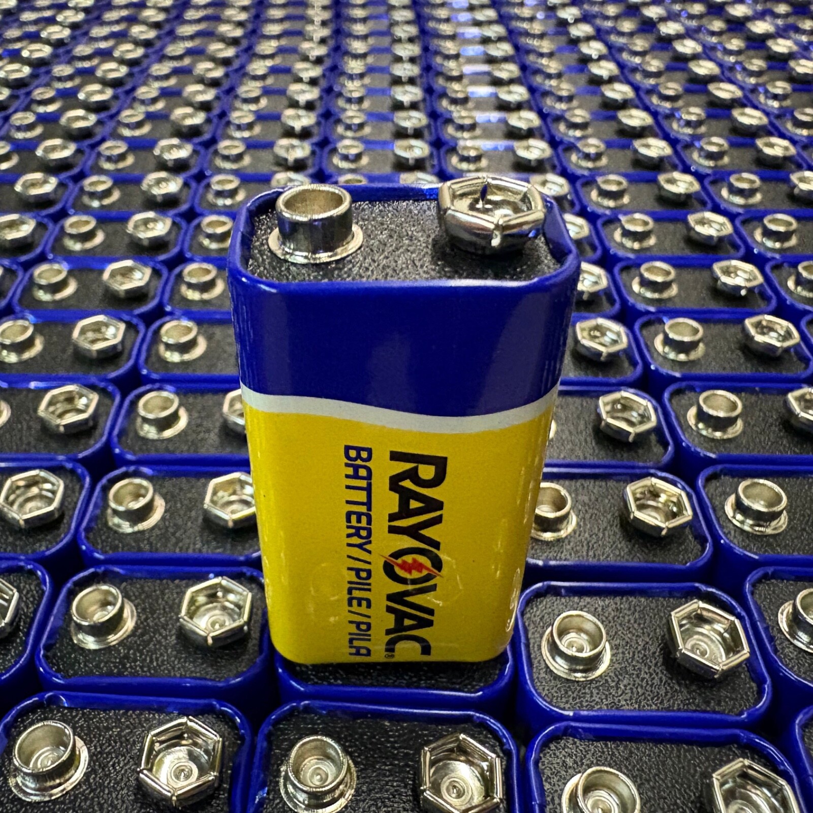 300 Pack Zinc-Carbon 9 Volt Batteries 0% Mercury 9V Heavy Duty 6F22 - HUGE SALE