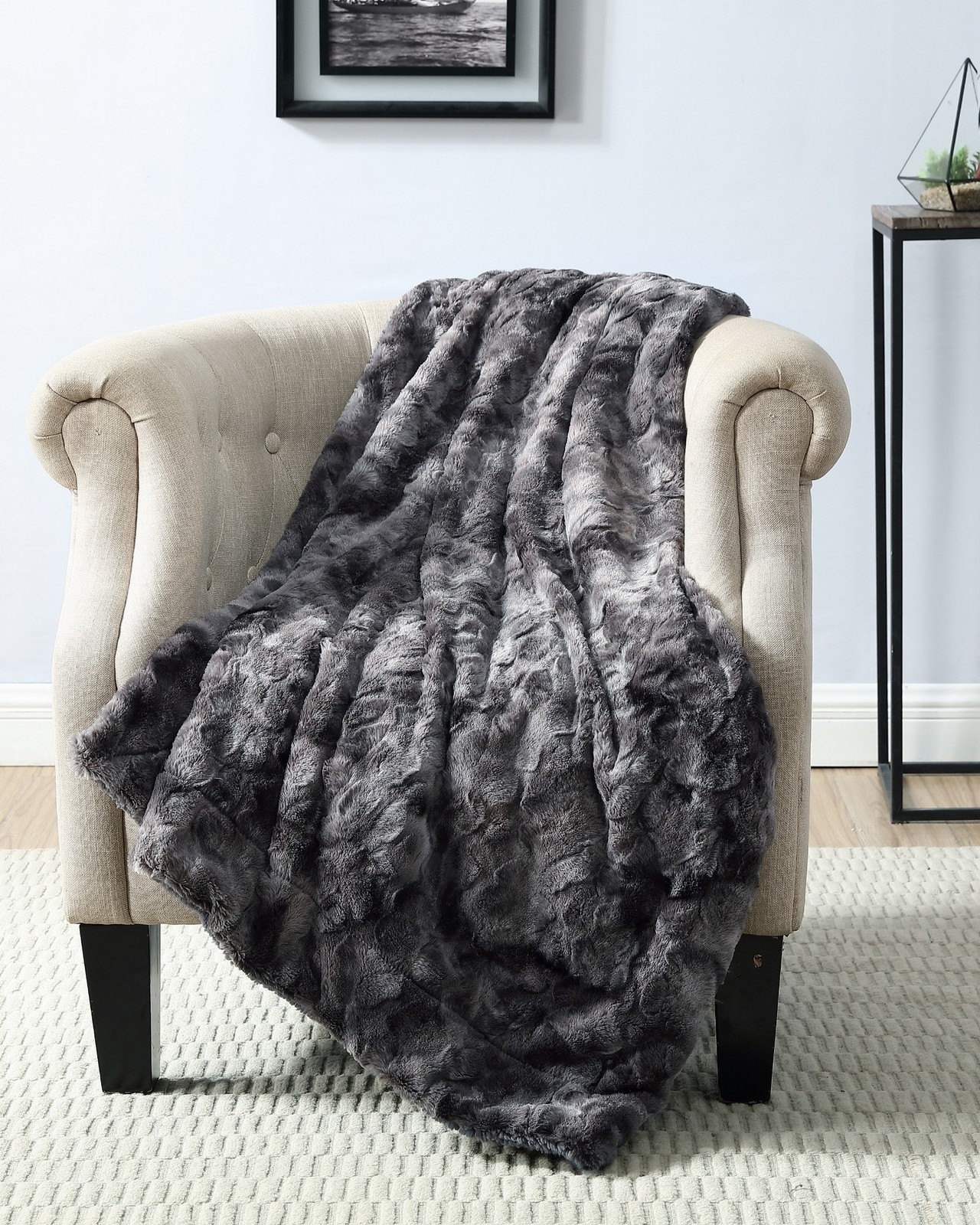 Chezmoi Collection Cozy Soft Faux Wolf Fur Throw Blanket w/ Plush Sherpa Fleece