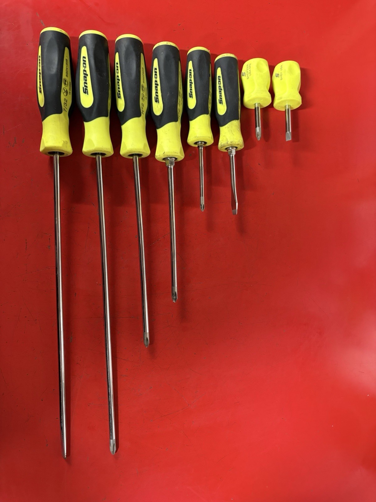 Snap On Tools 8pc Screwdriver Set High Viz Yellow Snap On Tools 8pc Screwdriver Set High Viz Yellow