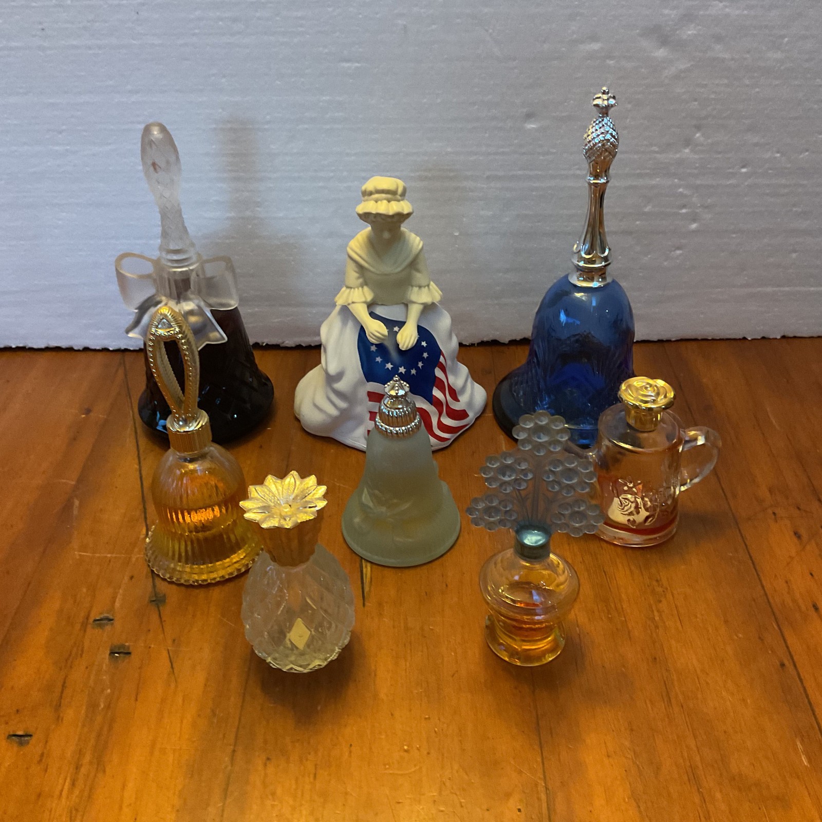 Vintage Avon Perfume Cologne Bottles Lot 8 1970s Bells Betsy Ross Pineapple Vintage Avon Perfume Cologne Bottles Lot 8 1970s Bells Betsy Ross Pineapple