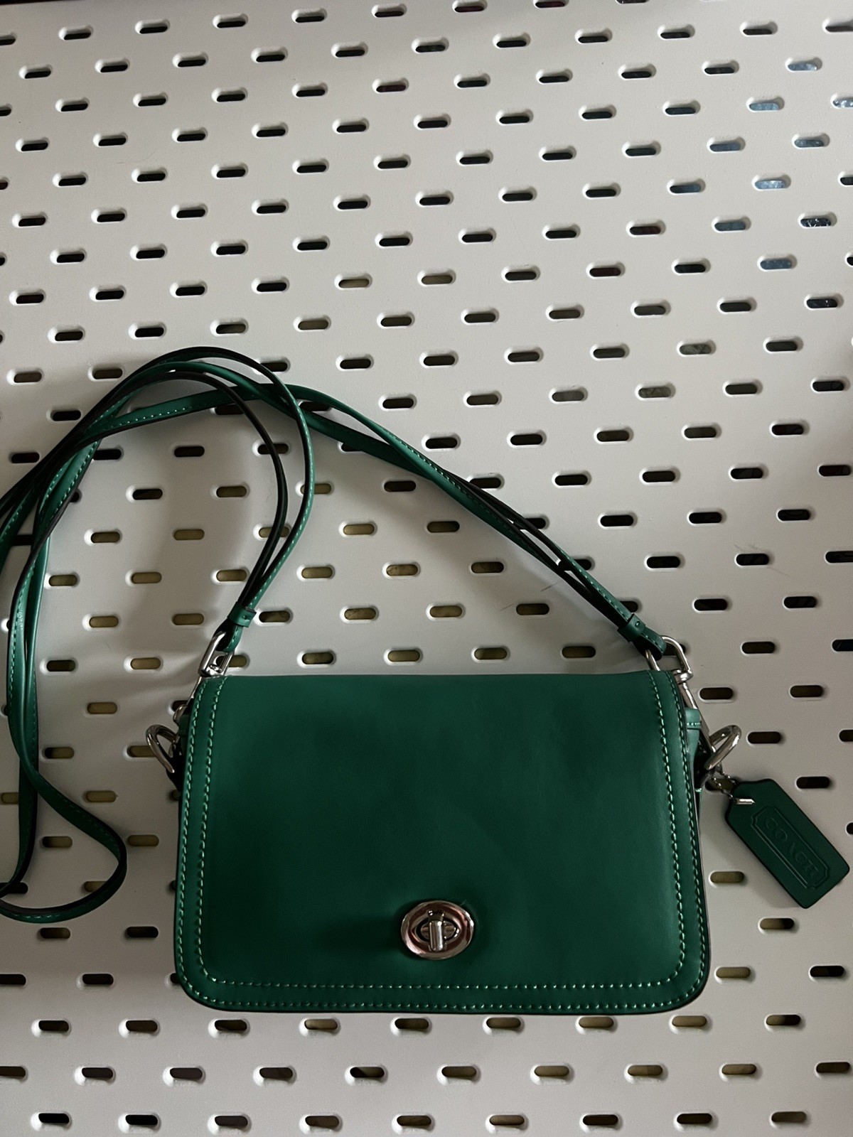 COACH Penny Shoulder Bag Leather green Tassel Turnlock Authentic Used 19914