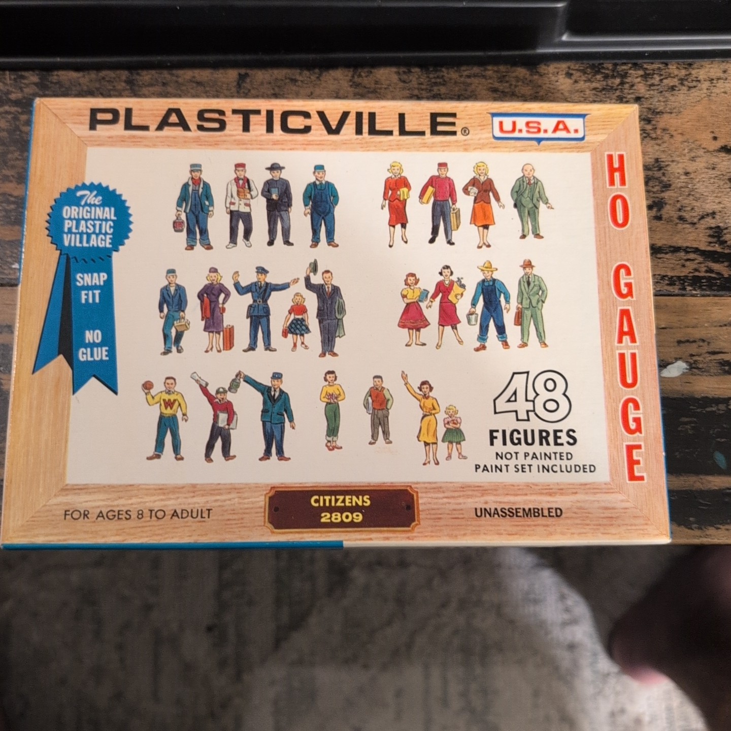 Plasticville HO Gauge Citizens 48 Figures unpainted, #2809-150 Open Box Plasticville HO Gauge Citizens 48 Figures unpainted, #2809-150 Open Box