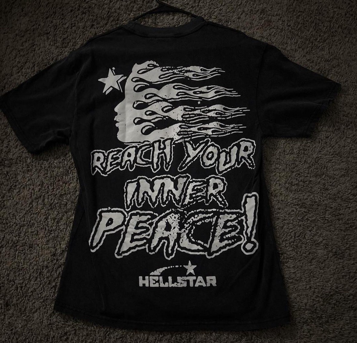 Hellstar Men\'s L Black Cotton Crew Neck Short Sleeve Skeleton Graphic Tee Hellstar Men\'s L Black Cotton Crew Neck Short Sleeve Skeleton Graphic Tee