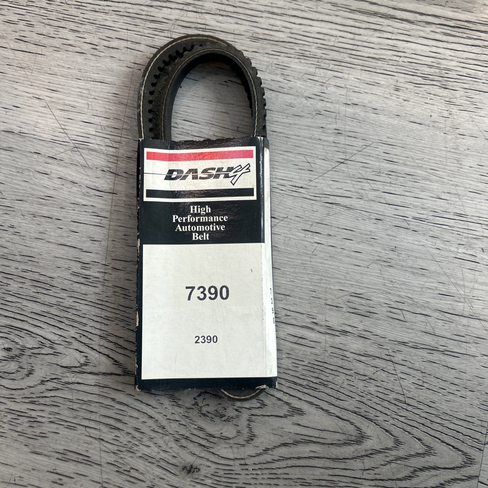 New Vintage DASH 4 7390 Automotive V-Belt 2390 High Performance Cogged Belt NOS