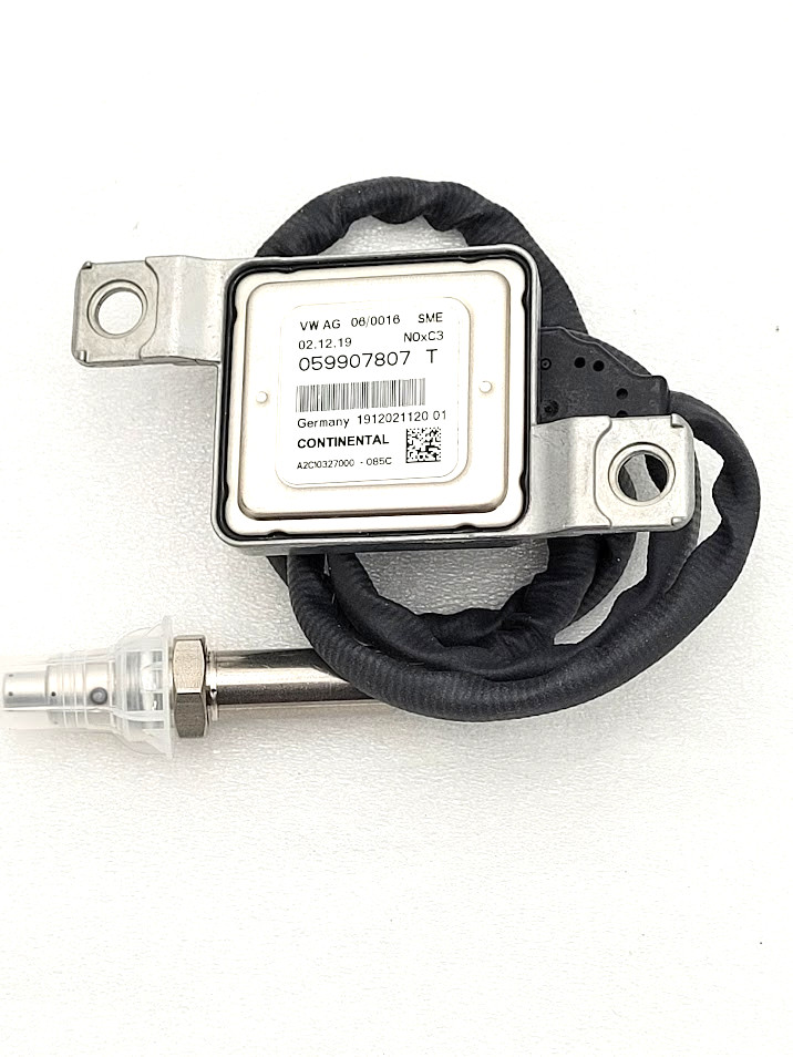 OEM 2009-2015 Audi Q7 / VW Touareg TDI Sport Utility Nox Sensor: 059-907-807-T OEM 2009-2015 Audi Q7 / VW Touareg TDI Sport Utility Nox Sensor: 059-907-807-T