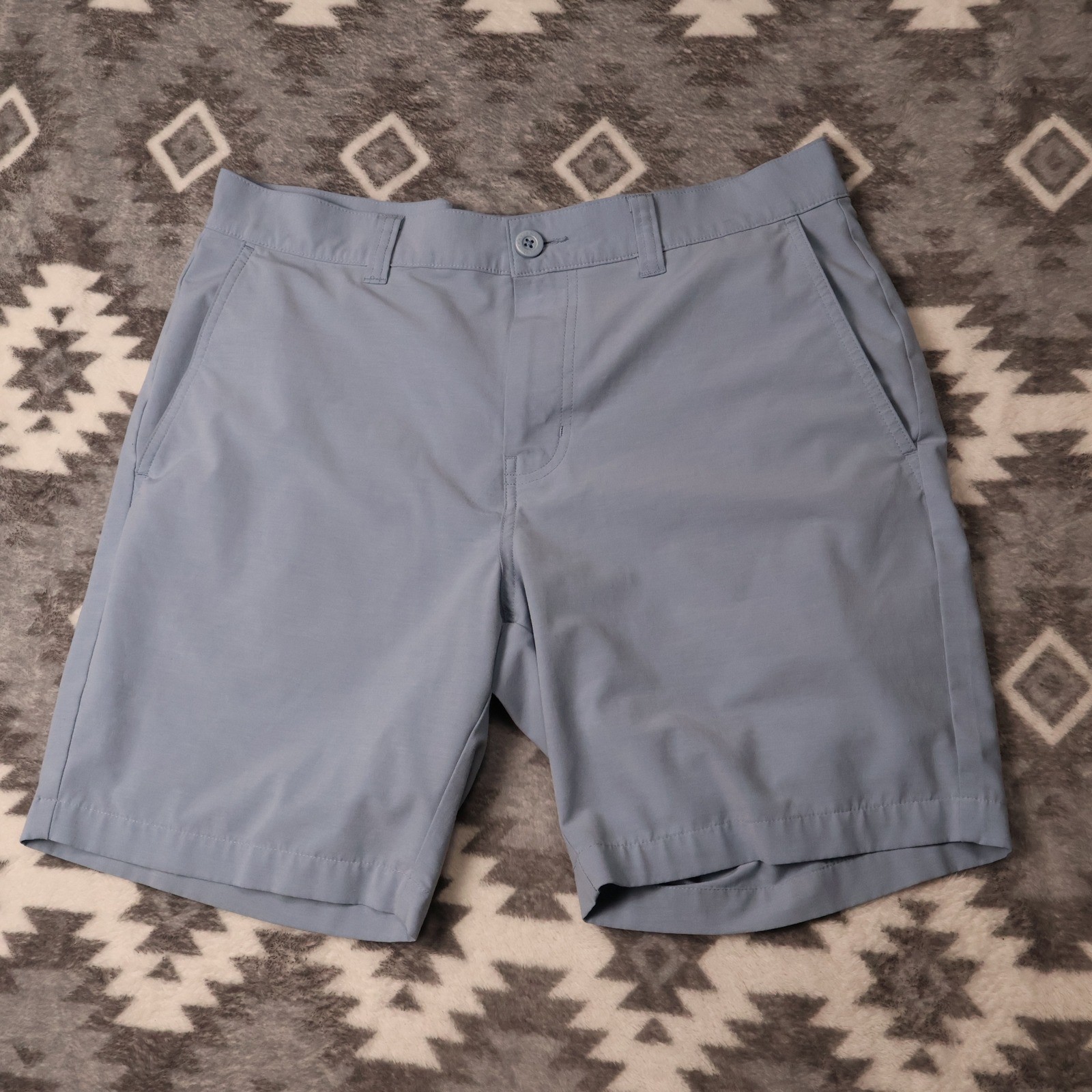 TravisMathew Beck Golf Shorts Light Blue Mens 33 Stretch Performance