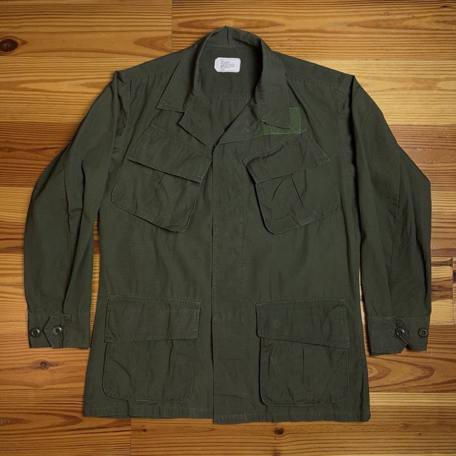 Vintage Vietnam War Slant Pocket Coat Small Short Rip Stop Poplin 1970 OG 107 Vintage Vietnam War Slant Pocket Coat Small Short Rip Stop Poplin 1970 OG 107