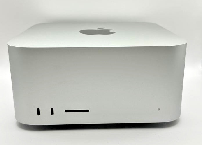 Apple Mac Studio M1 Max - 32GB RAM/ 512GB SSD/ 10CPU/ 24GPU / 10GB Ethernet