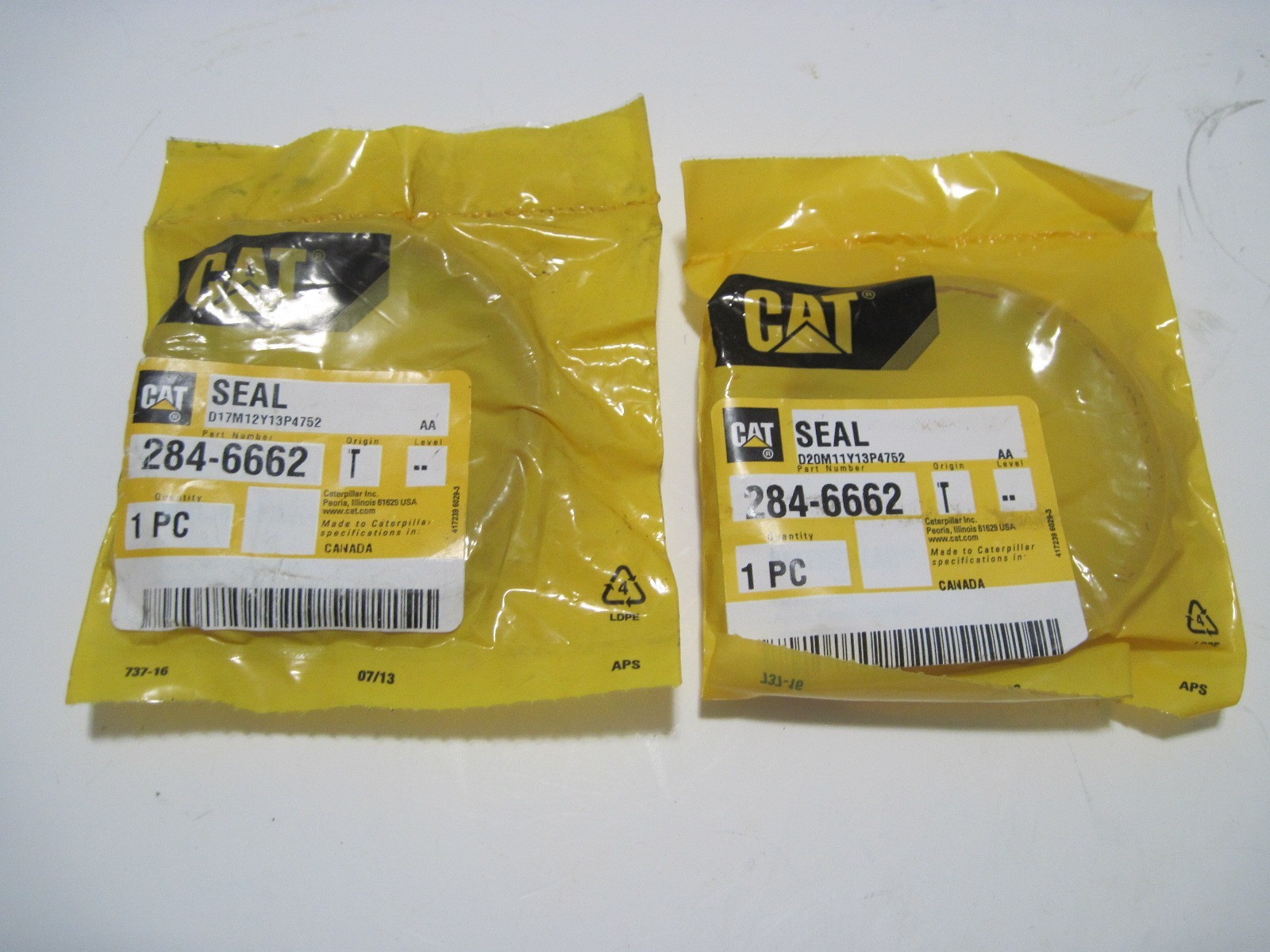 NOS (2) CAT Caterpillar 284-6662 Seal Genuine OEM New Old Stock