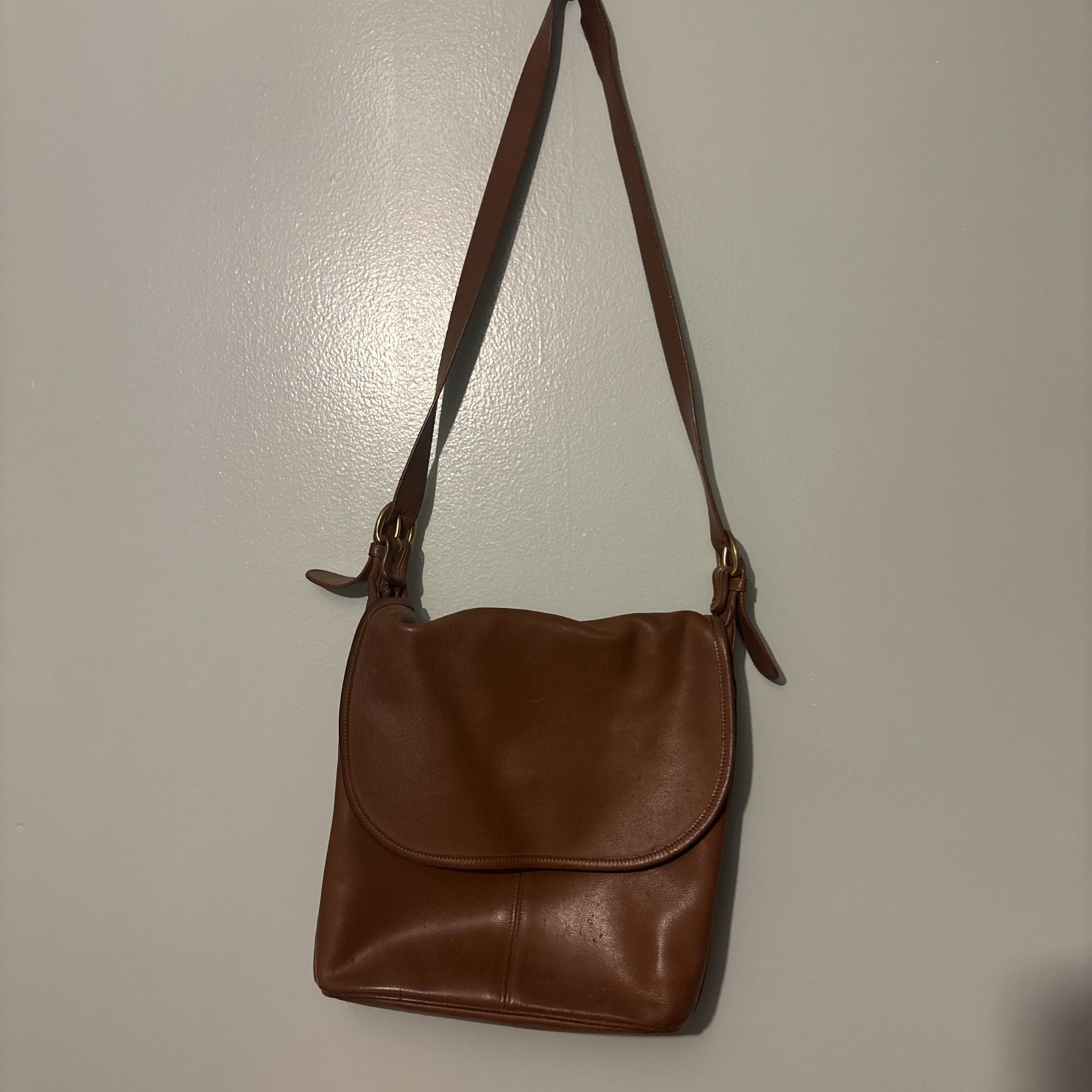 VTG Coach Whitney 4115 RARE Made In Italy British Tan Leather Crossbody Flap Bag