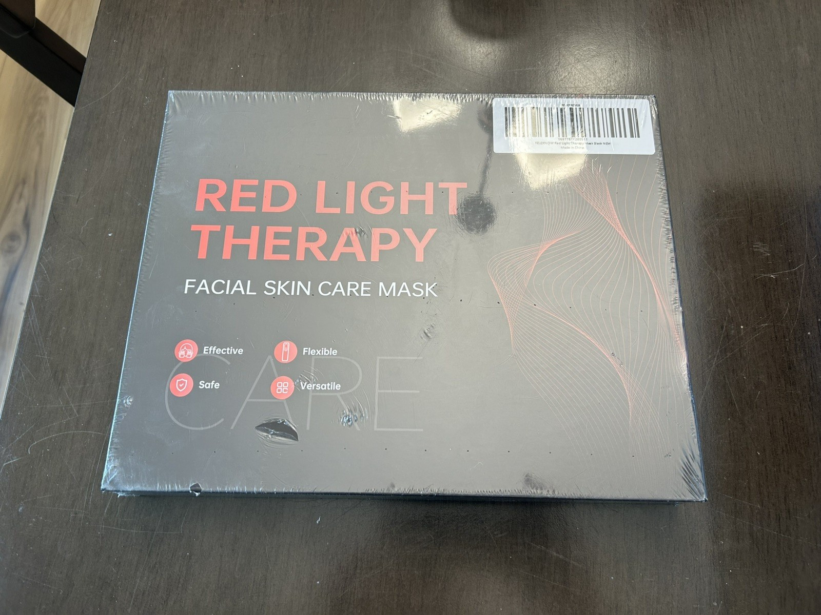 HALIDODO Red Light Therapy Face Mask XPRE 368, 8 Settings Rechargeable Silicone
