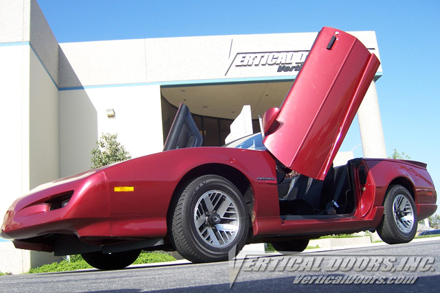 PONTIAC FIREBIRDTRANS AM 1982-1992 BEST LAMBO DOORS 