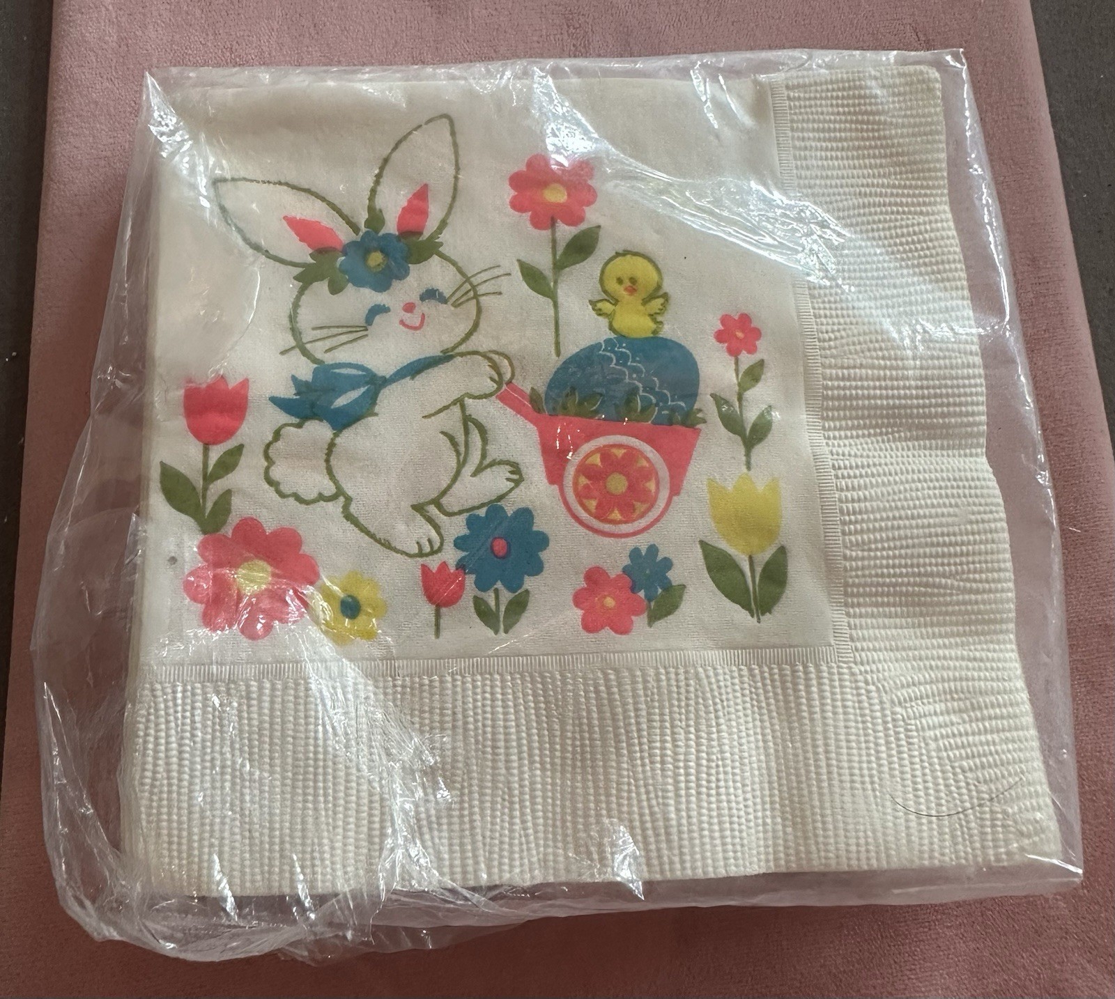 VINTAGE Easter Paper Napkins 1940-50’s (9)