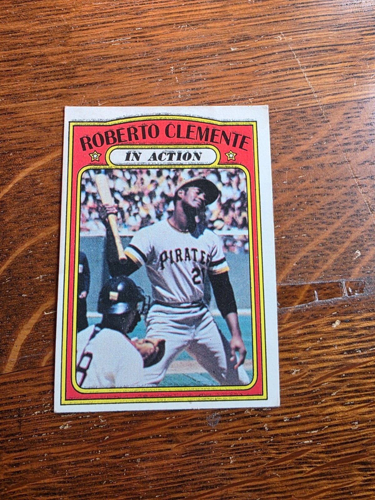 1972 Topps - In Action Roberto Clemente #310 1972 Topps - In Action Roberto Clemente #310