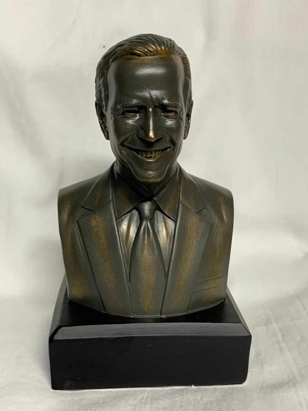 Joseph R Biden Bronze 6\