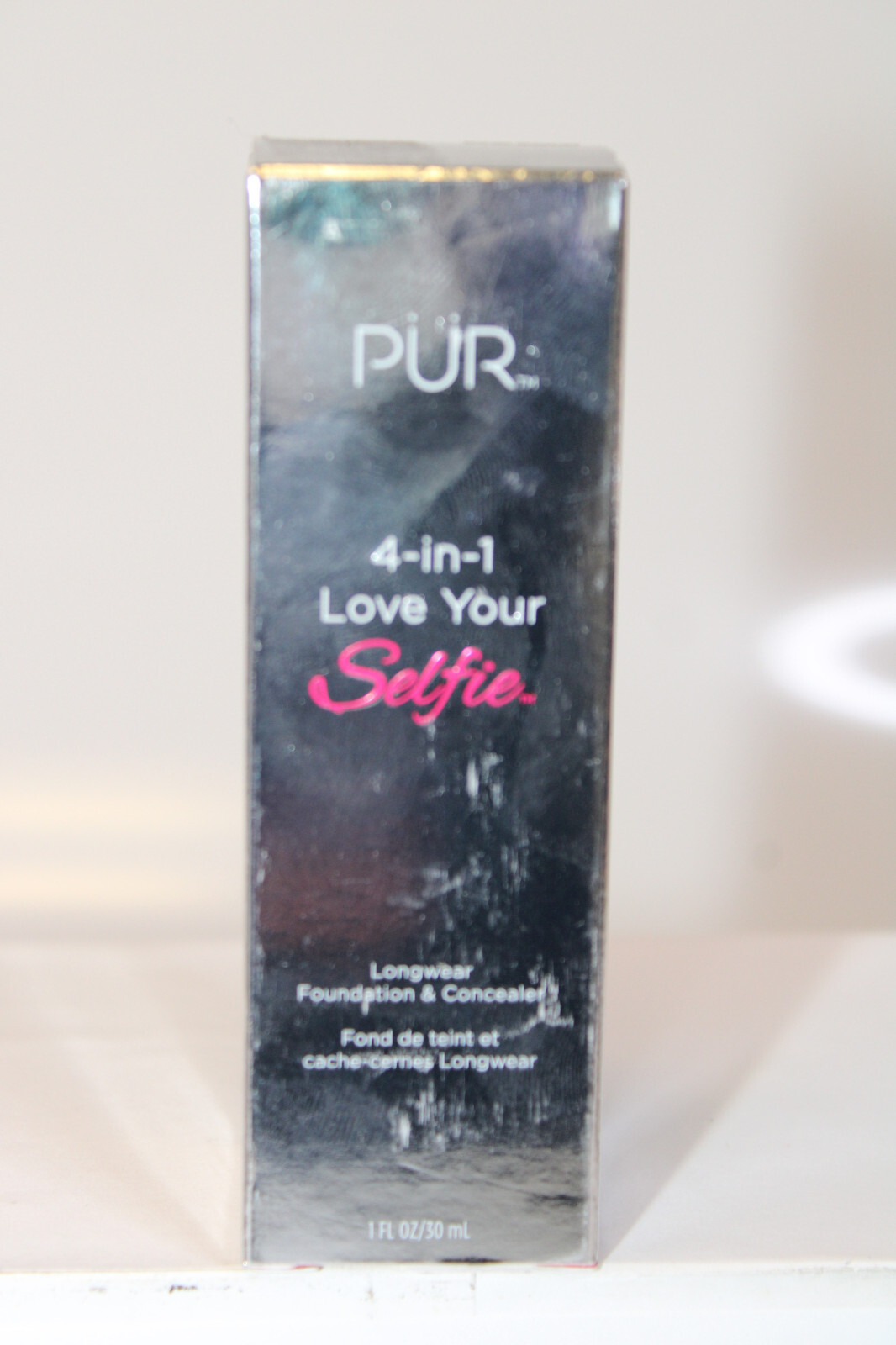 PUR 4-IN-1 Love Your Selfie Longwear Foundation Concealer Many SHADES Available PUR 4-IN-1 Love Your Selfie Longwear Foundation Concealer Many SHADES Available