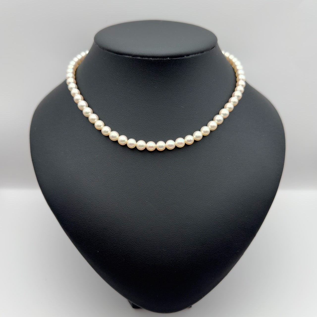 Authentic TASAKI SV Pearl Necklace White 5.9-6.5mm Length 38cm 15in No Box Japan