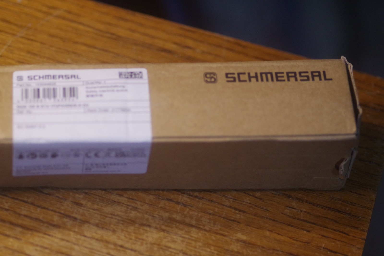 SCHMERSAL MZM 100 B ST2-1P2PW2REM-A-DU MZM100BST21P2PW2REMADU NEW IN BOX SCHMERSAL MZM 100 B ST2-1P2PW2REM-A-DU MZM100BST21P2PW2REMADU NEW IN BOX