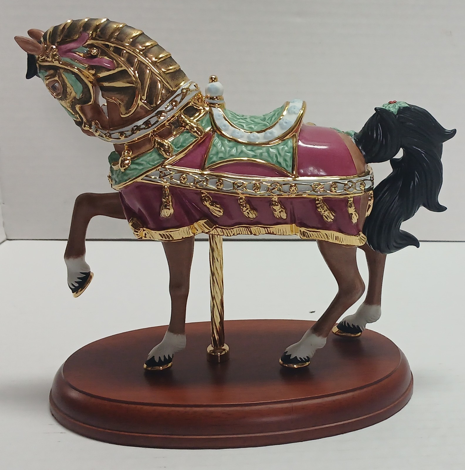 Lenox 2010 Medieval Christmas Carousel Horse Limited Edition Porcelain Figurine Lenox 2010 Medieval Christmas Carousel Horse Limited Edition Porcelain Figurine