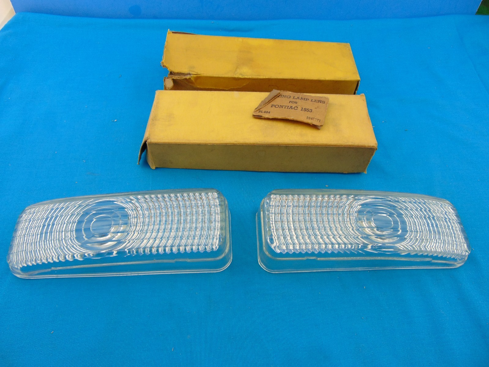 NOS Aftermarket 1953 Pontiac Park Lamp Lenses Flawed NOS Aftermarket 1953 Pontiac Park Lamp Lenses Flawed