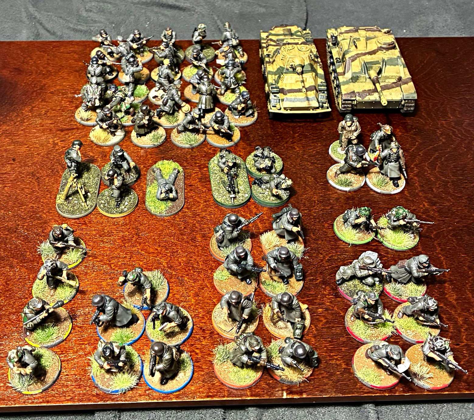 Bolt Action WWII German Painted Miniatures Bulk Lot w/ 2 Painted Tanks