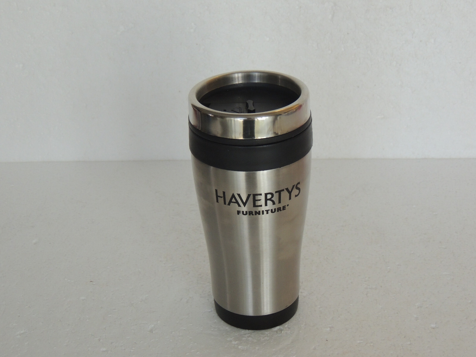 HAVERTYS FURNITURE VACUUM INSULATED STAINLESS STEEL BOTTLE NEW HAVERTYS FURNITURE VACUUM INSULATED STAINLESS STEEL BOTTLE NEW