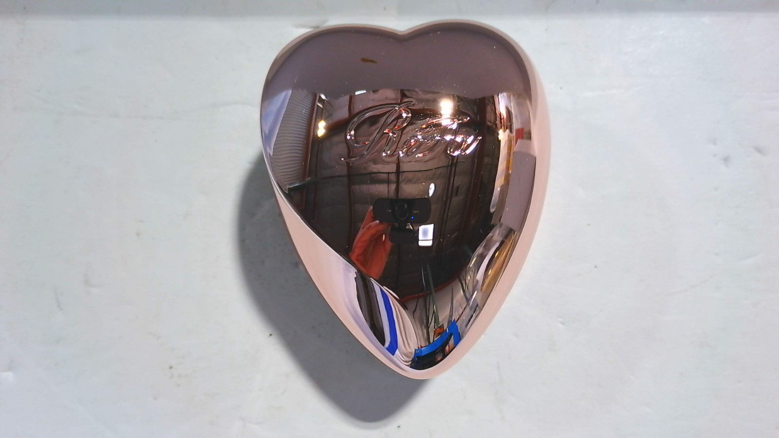ReFa Heart Brush Premium Japanese Hair Brush *Rose Gold* ReFa Heart Brush Premium Japanese Hair Brush *Rose Gold*