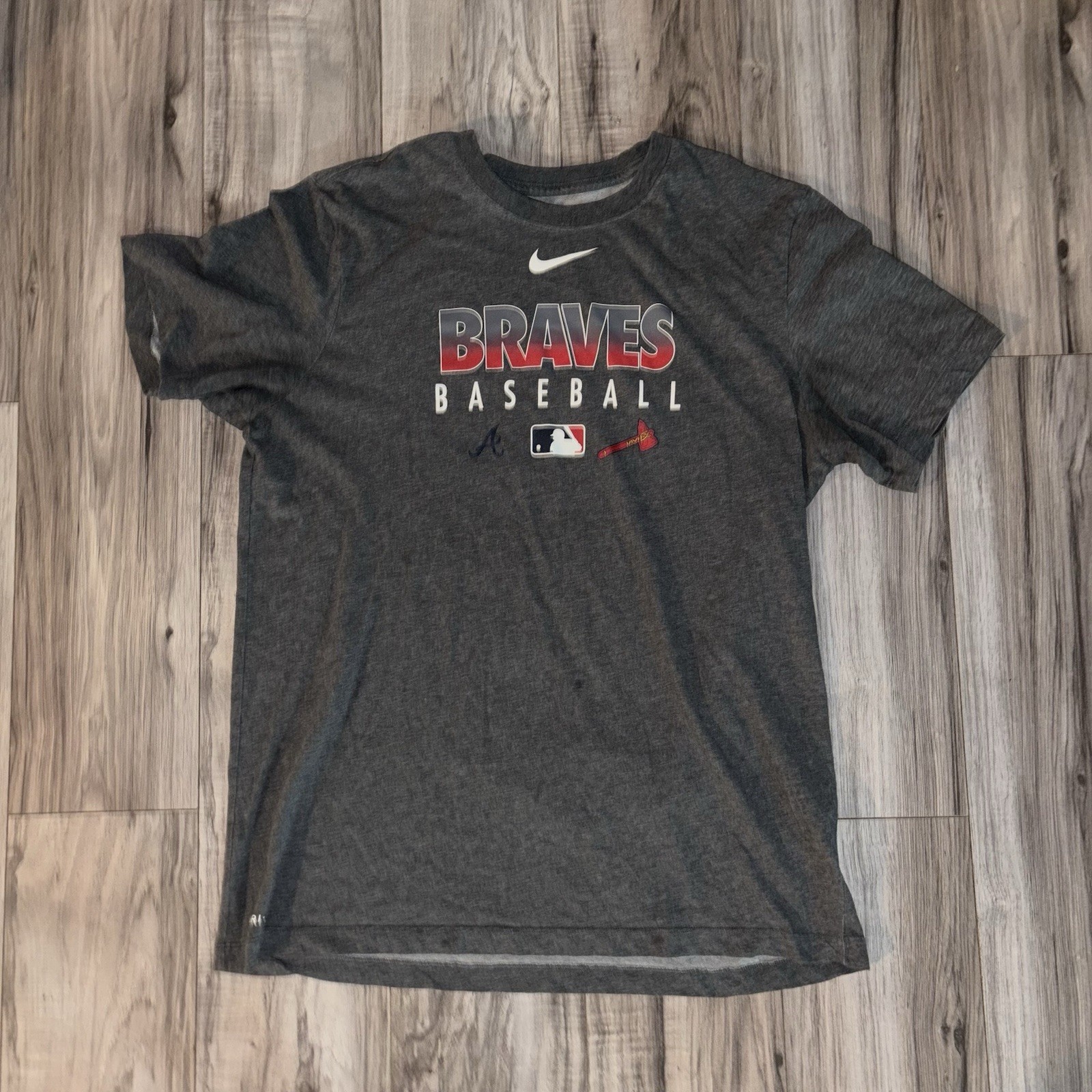 Atlanta Braves Baseball Nike Dri Fit Shirt Gray Red Blue Size Large Atlanta Braves Baseball Nike Dri Fit Shirt Gray Red Blue Size Large