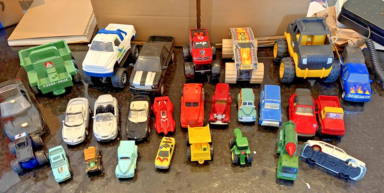 27 Toy Vehicle Lot Cars Trucks Construction Farm Vehicles Mixed Brands