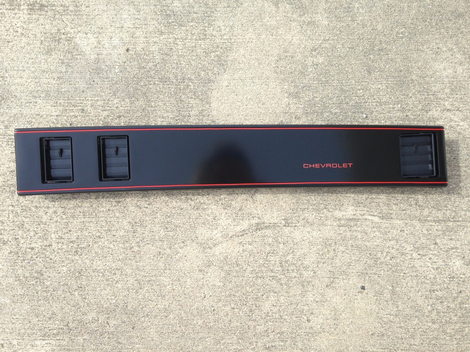 1986 -1988 Monte Carlo El Camino GM Restoration RH Dash Molding Bezel Black red