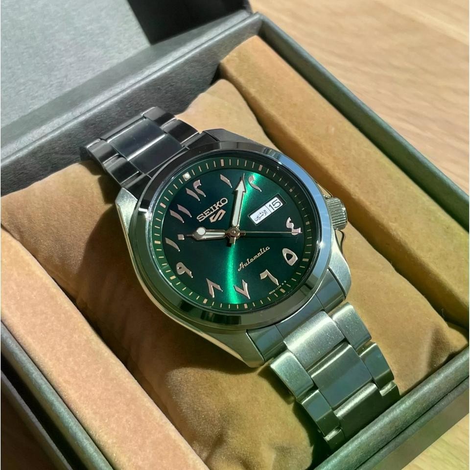 Seiko 5 Sports SRPH49K1 Rare Arabic Green Dial Automatic Watch 40mm