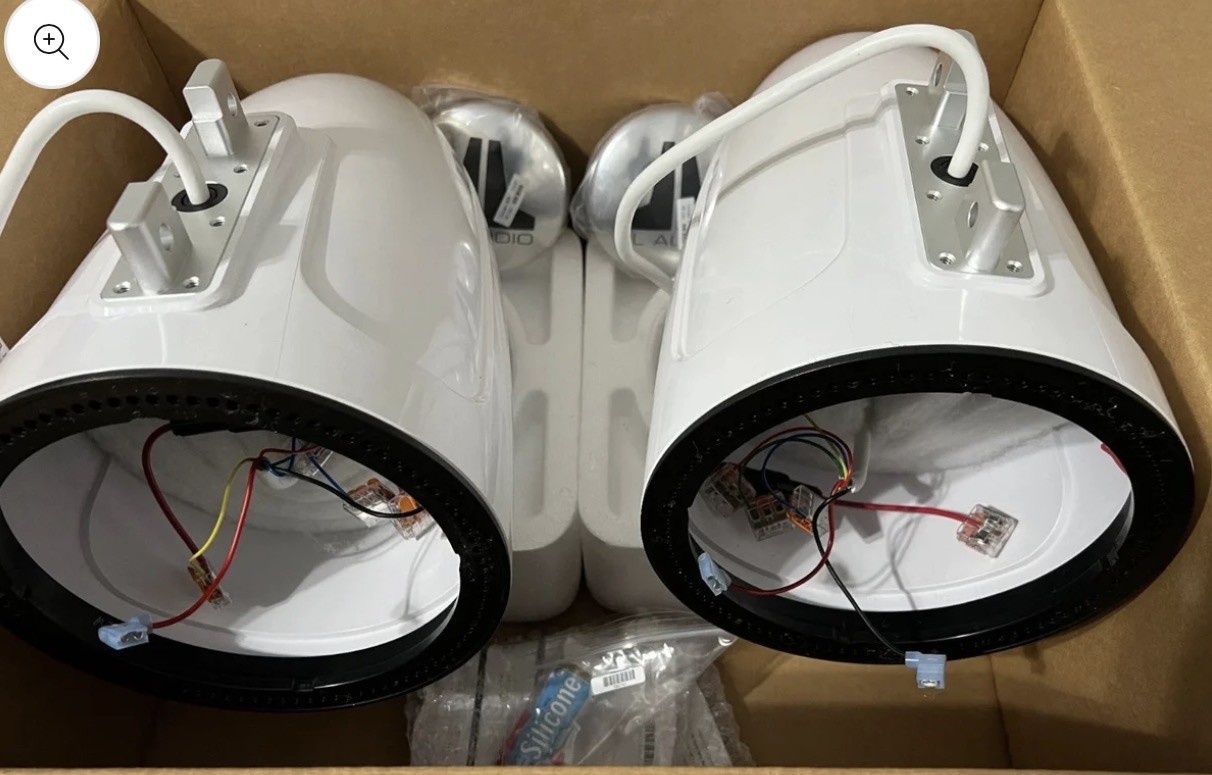 New jl audio m6 8.8 tower enclosure marine in white New jl audio m6 8.8 tower enclosure marine in white