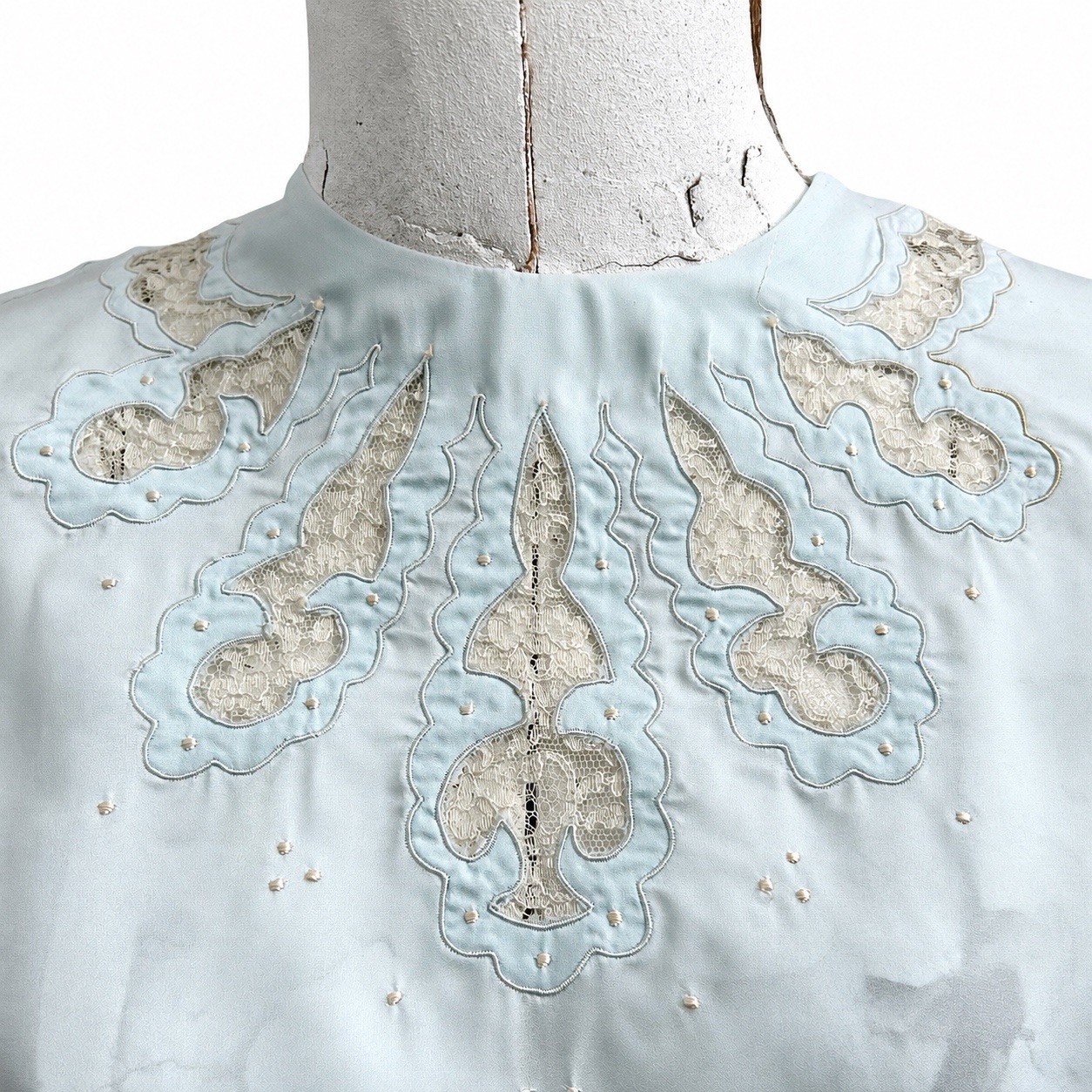 Vintage 1950s Blouse de Jour Dacron Lace Applique Ice Blue Top Size 34