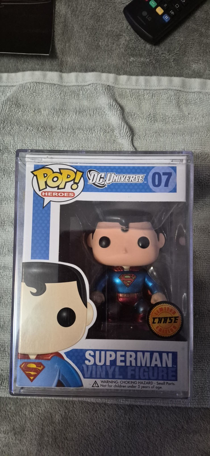 Funko Pop Vinyl: DC Universe - Superman (Metallic) (Chase)