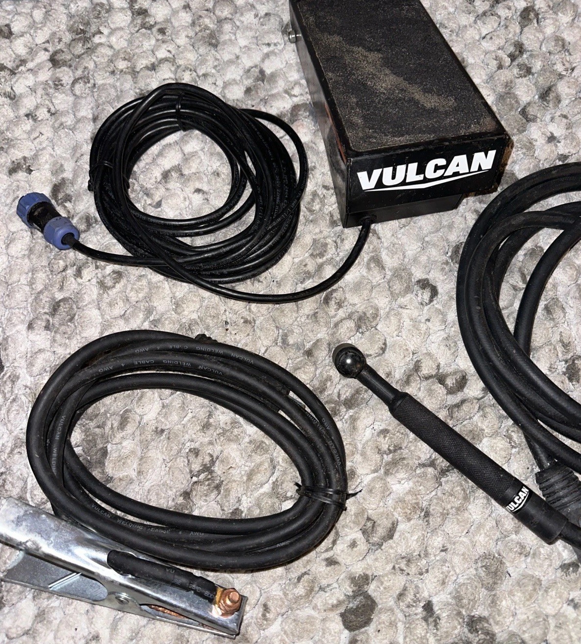VULCAN TIG Foot Pedal Remote Control, Tig Torch Assembly, & Ground Clamp VULCAN TIG Foot Pedal Remote Control, Tig Torch Assembly, & Ground Clamp