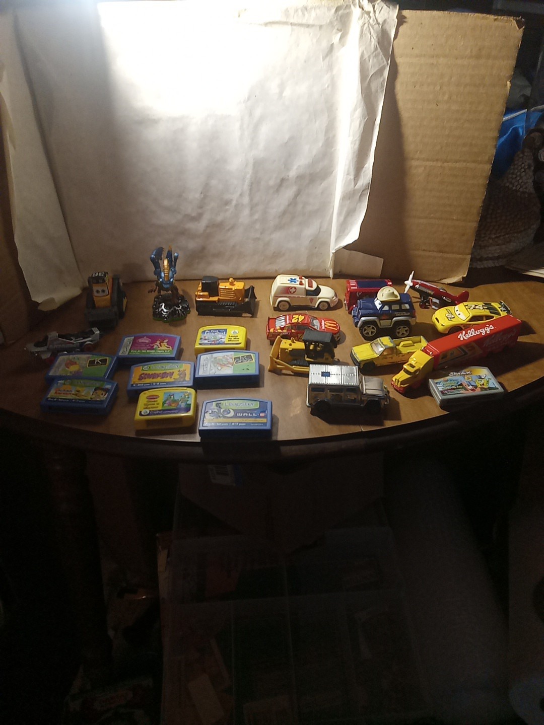Junk Drawer Toy Lot of 21 Toys Leapster Cartridges and Hot Wheels Nice Lot Junk Drawer Toy Lot of 21 Toys Leapster Cartridges and Hot Wheels Nice Lot