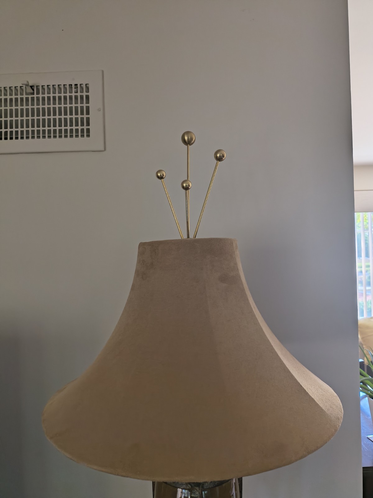 Brass Mid-century Modern Atomic/Sputnik Lamp Shade Finial 