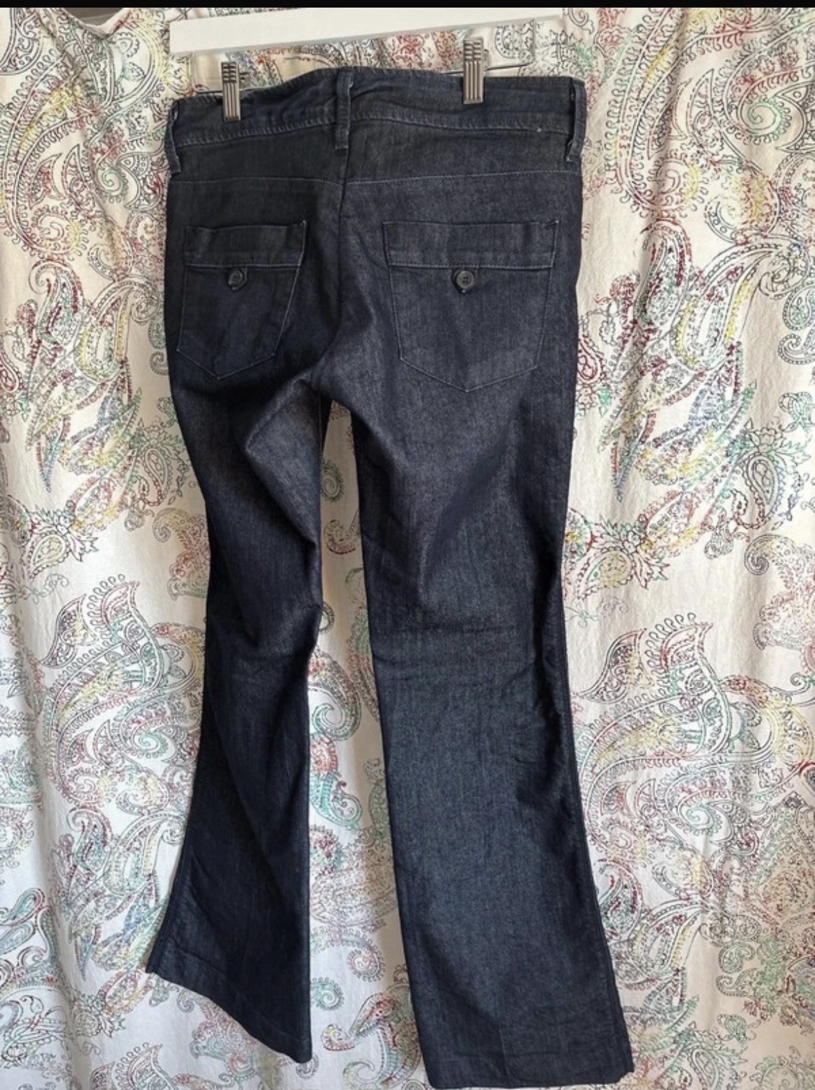 James Jeans Made In USA. Women’s Size 29, Translate To Size 6. Barely Worn. James Jeans Made In USA. Women’s Size 29, Translate To Size 6. Barely Worn.