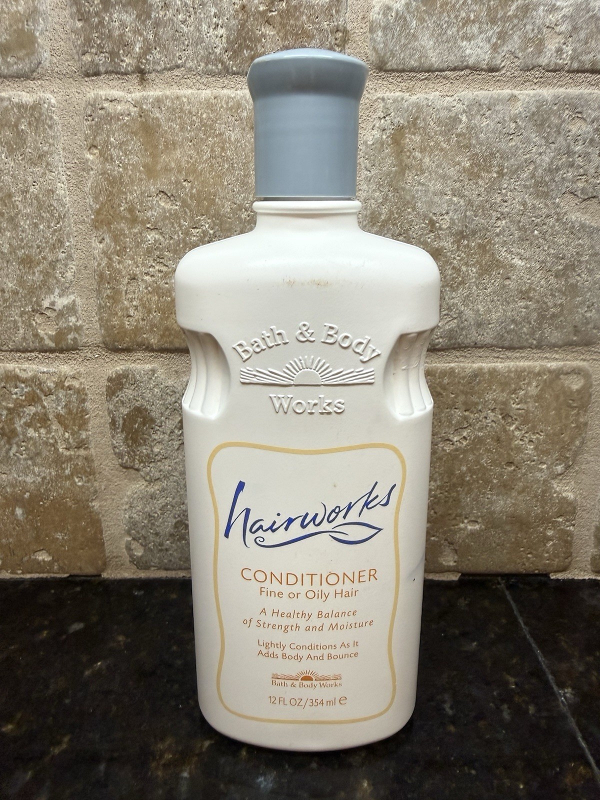 VTG Bath & Body Works Hairworks Fine Oily Conditioner 12 fl oz – Rare Movie Prop VTG Bath & Body Works Hairworks Fine Oily Conditioner 12 fl oz – Rare Movie Prop